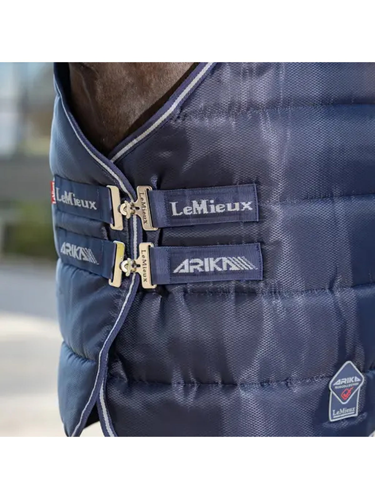Le Mieux Arika Stable Tek 200g Navy Rug