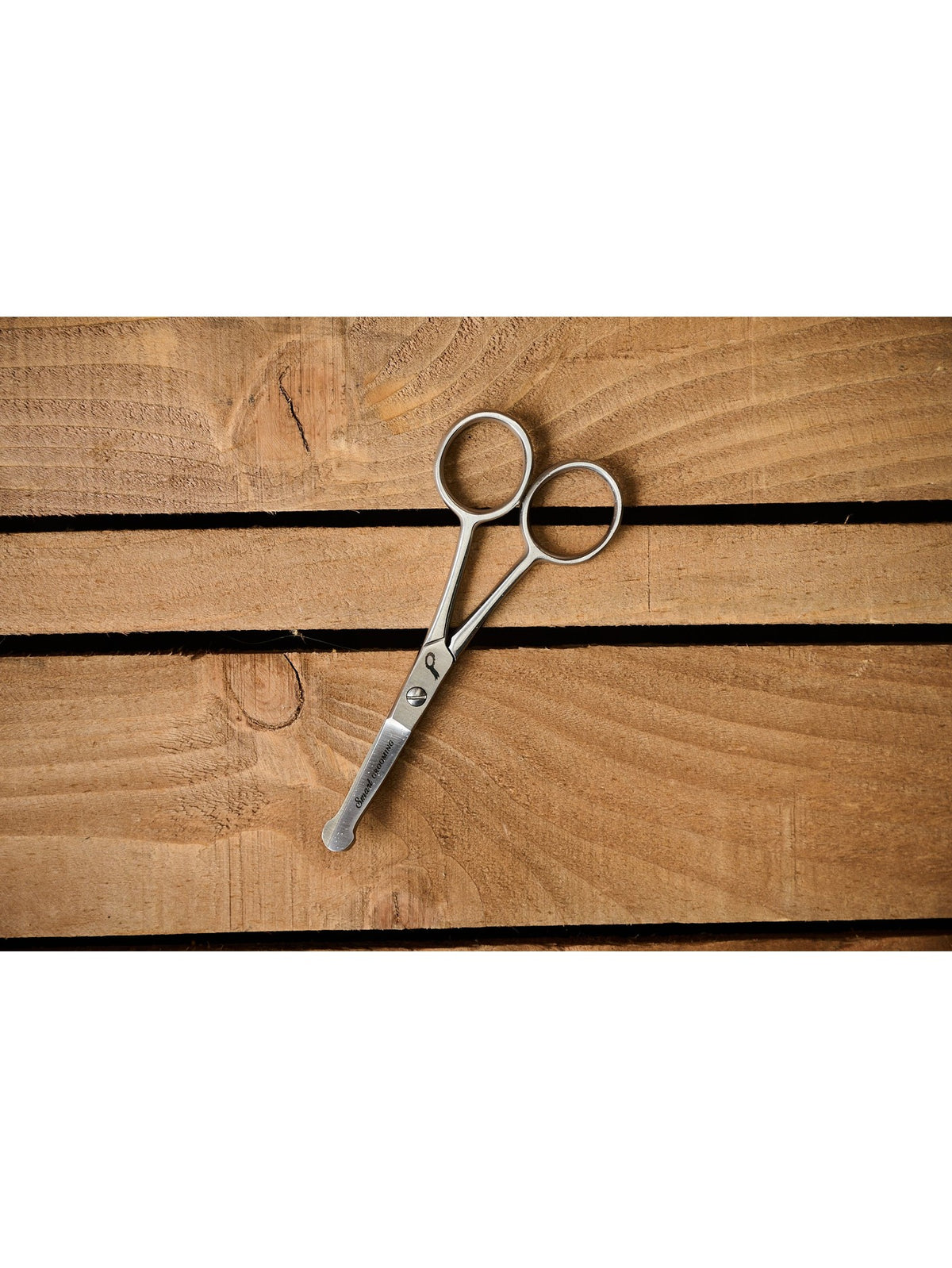 Smart Grooming 4.5"/11cm Curved Safety Scissors | Rounded safety tips | Compact for tight spaces | Satin-finish stainless steel | For bridle paths, ears and legs