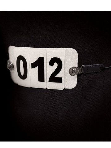 Showing Number Clips - Equetech