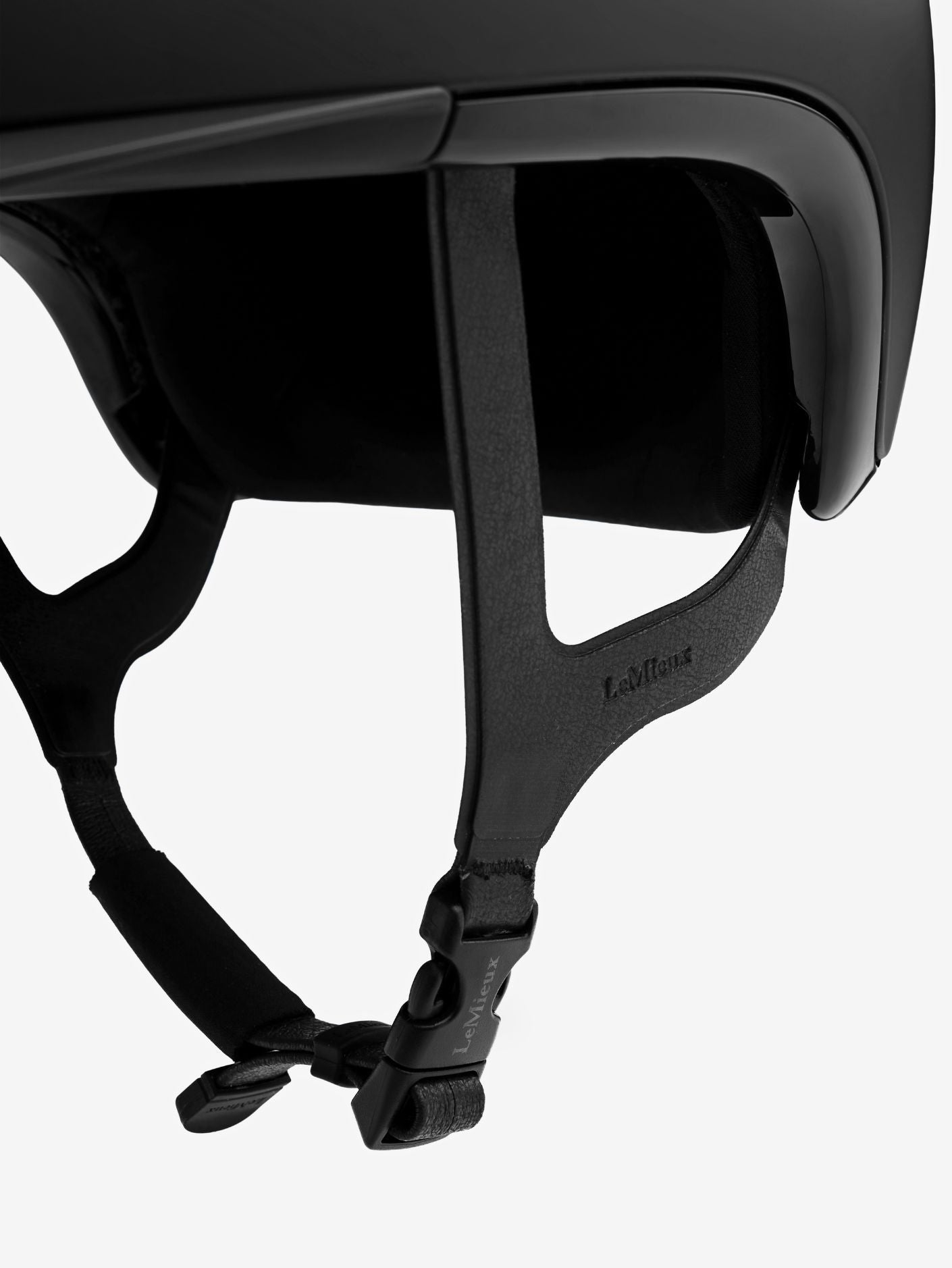Le Mieux Verv® Competition Helmet Matt Black