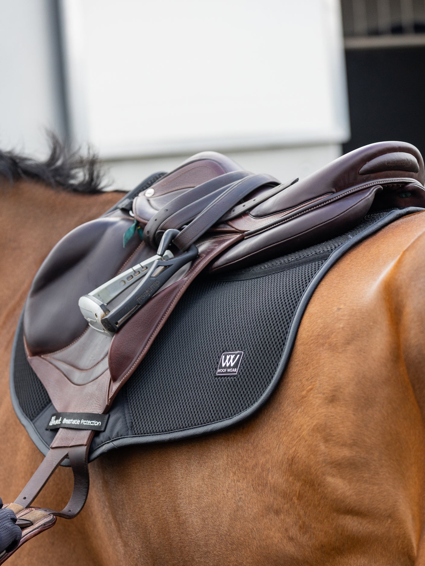 Woof Wear iVent® Close Contact Saddle Pad