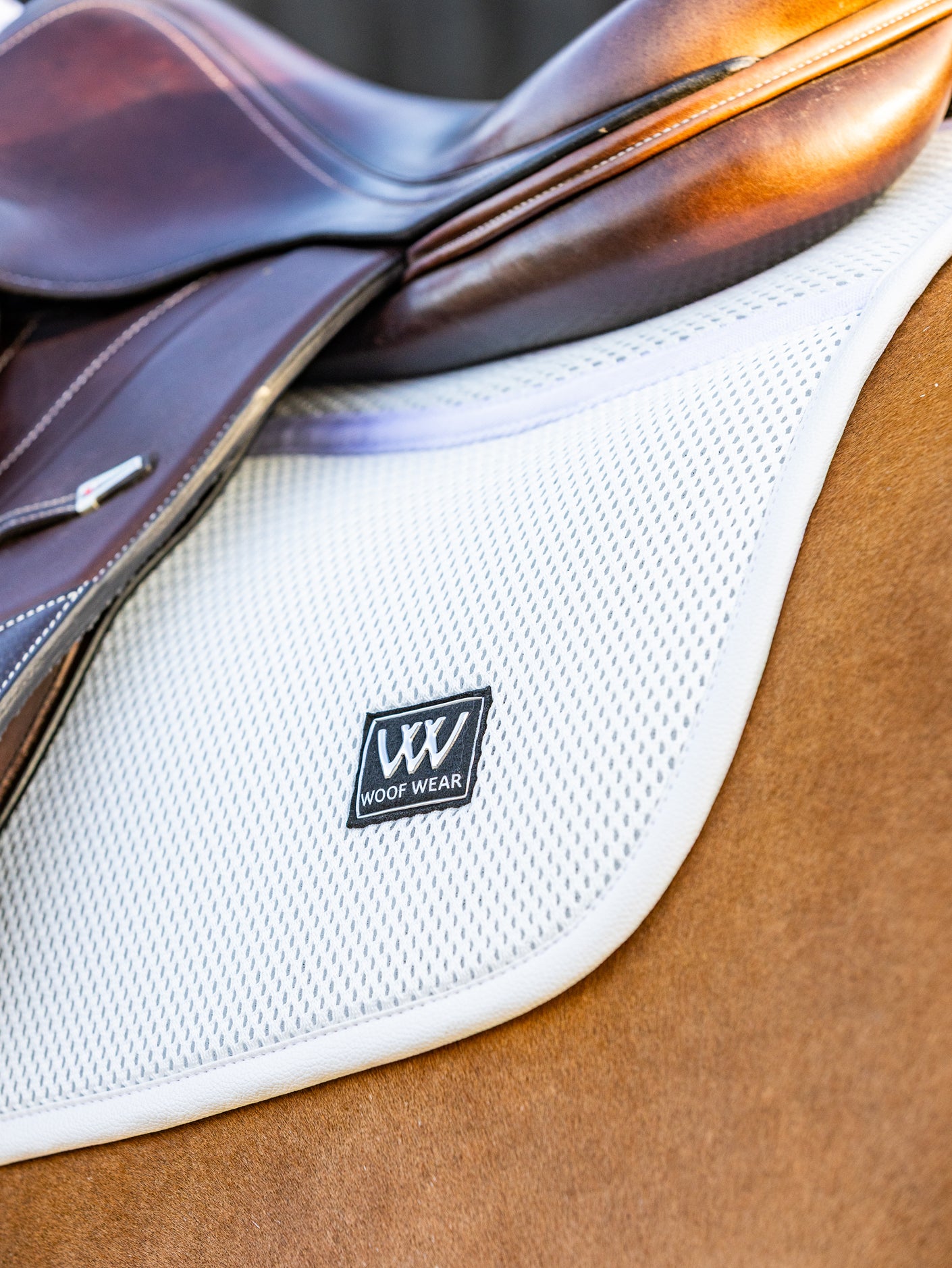 Woof Wear iVent® Close Contact Saddle Pad