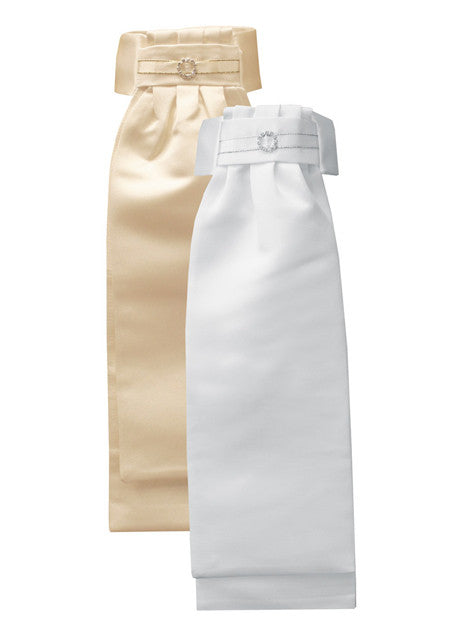 Equetech Diamante Circle Ready Tied Stock