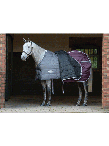 Weatherbeeta ComfiTec Channel Quilt Medium Stable Rug- 250g