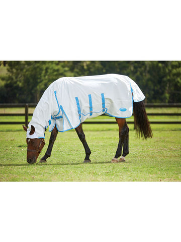 Horse grazing in field wearing Weatherbeeta Comfitec fly rug